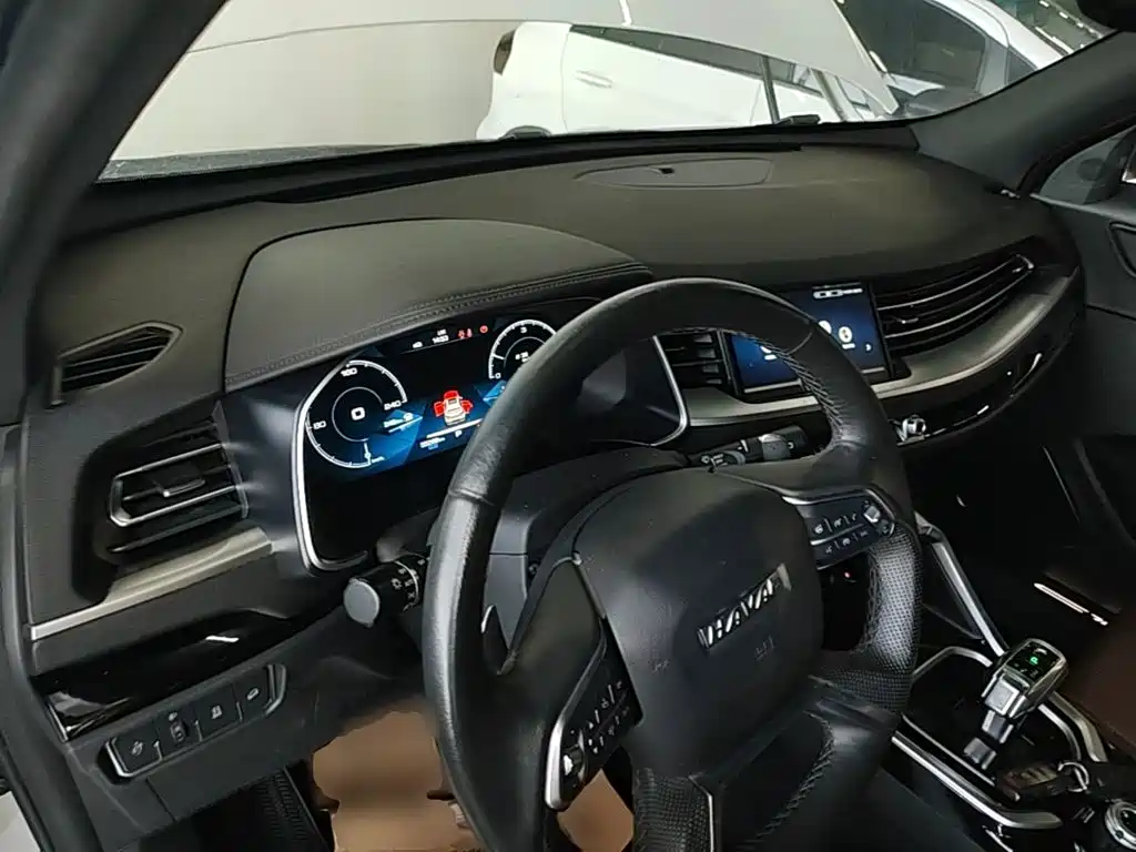 Photo 10 - Haval H6