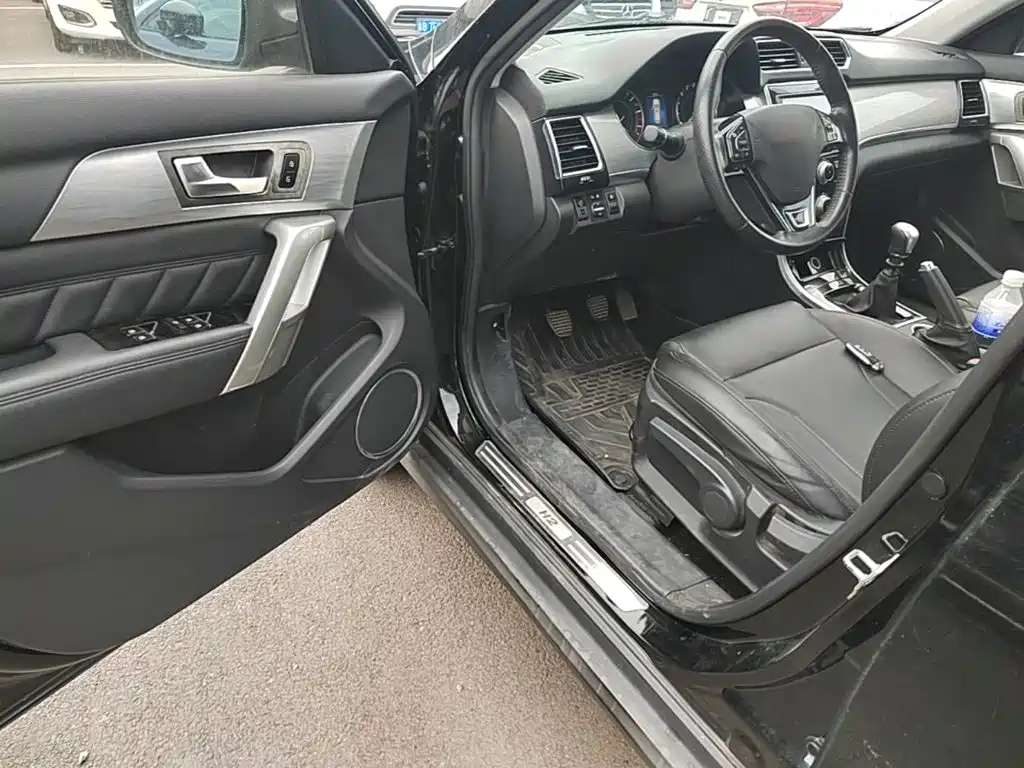Haval H2 2015 2014 1.5T Manual 2WD Elite Edition