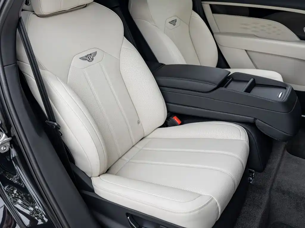 Bentley Bentayga 2024 2024 4.0T V8 Long Wheelbase