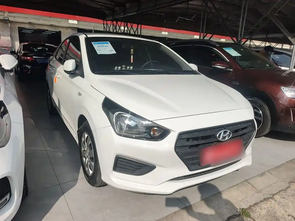 Hyundai Verna 2020 2020 1.4L Manual GL Renewal Edition