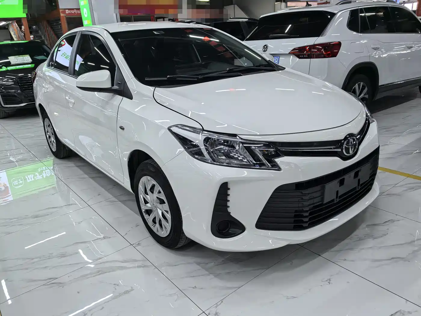Toyota Vios 2022 1.5L CVT Venture CARE Edition фото 3