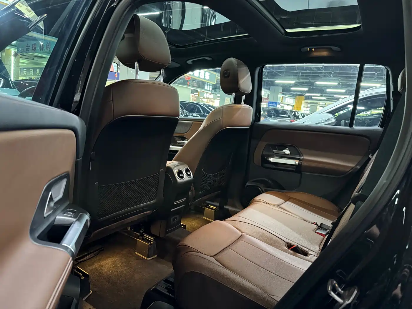 Mercedes-Benz GLB 2022 Model GLB 200 Fashion Edition фото 14