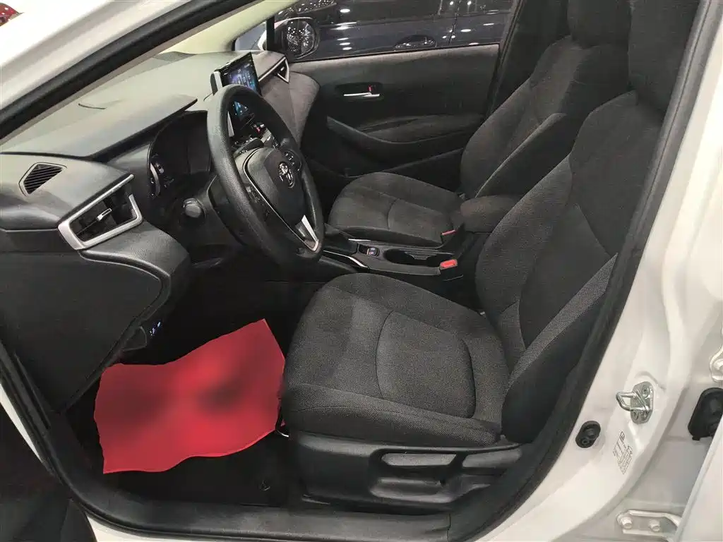 Toyota Corolla 2019 1.2T S-CVT GL-i Elite Edition фото 11