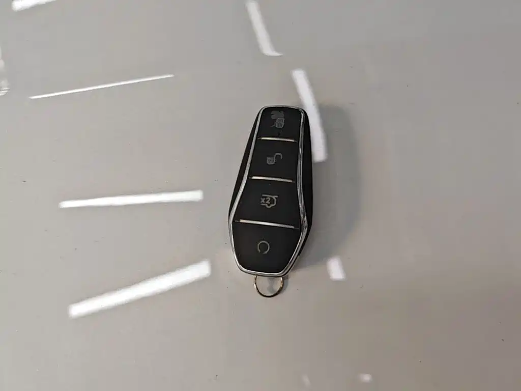 BYD Qin L 2026 2026 DM-i 128KM Progressive