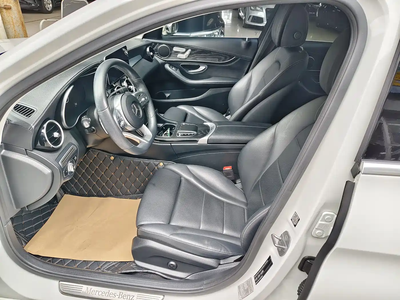 Mercedes-Benz C-Class 2020 Facelift C 260 L Sport фото 4