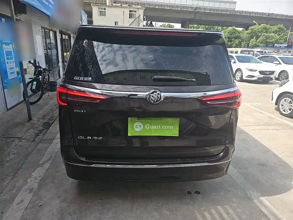 Buick GL8 2021 ES Landlord 653T Comfort фото 6