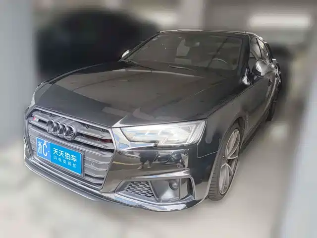 Audi S4 2018 S4 3.0TFSI — фото 1