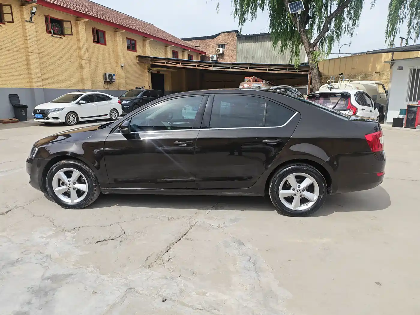 Škoda Octavia 2015 1.6L Automatic逸俊版 фото 8