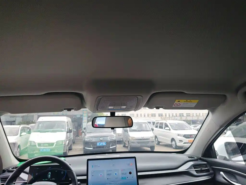 BYD Destroyer 05 2024 Glory Edition DM-i 55KM Luxury фото 18