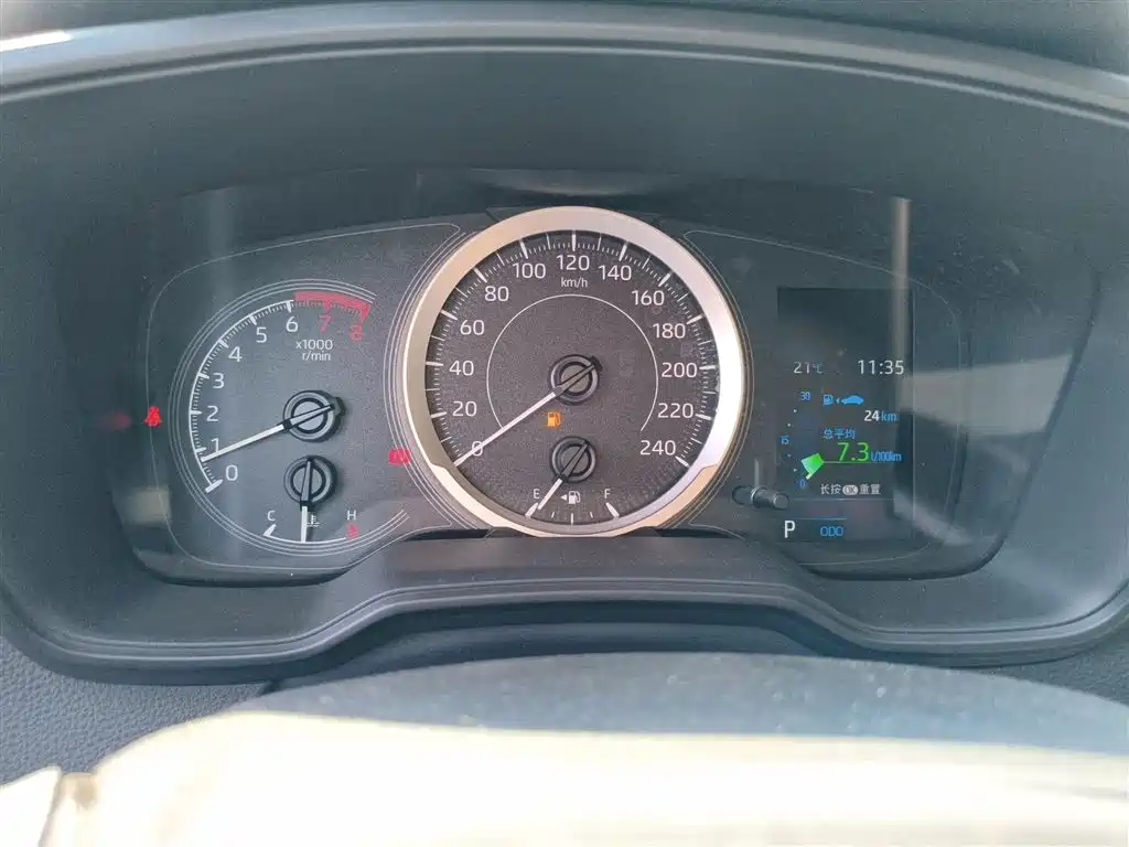 Toyota Corolla 2021 1.2T S-CVT Elite PLUS Edition фото 4