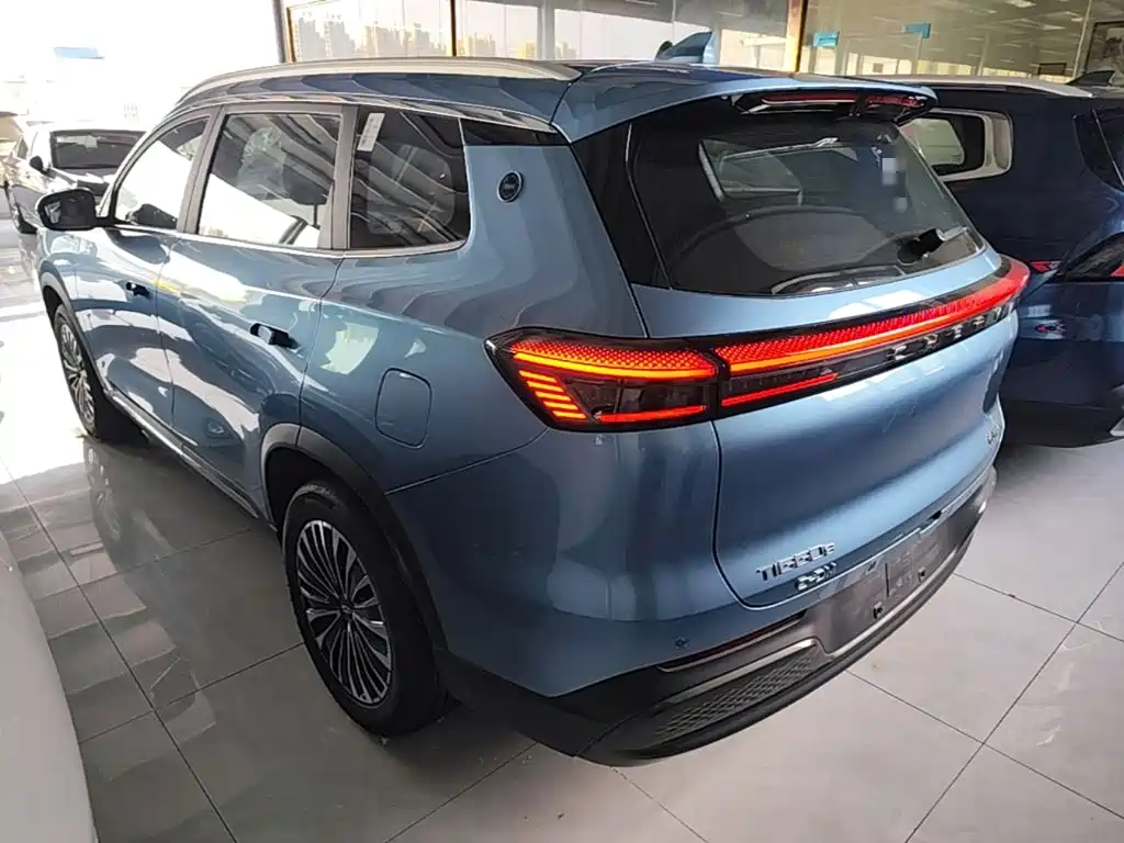Chery Tiggo 8 PLUS C-DM 2024 2025 1.5T 116km Premium 5-Seater