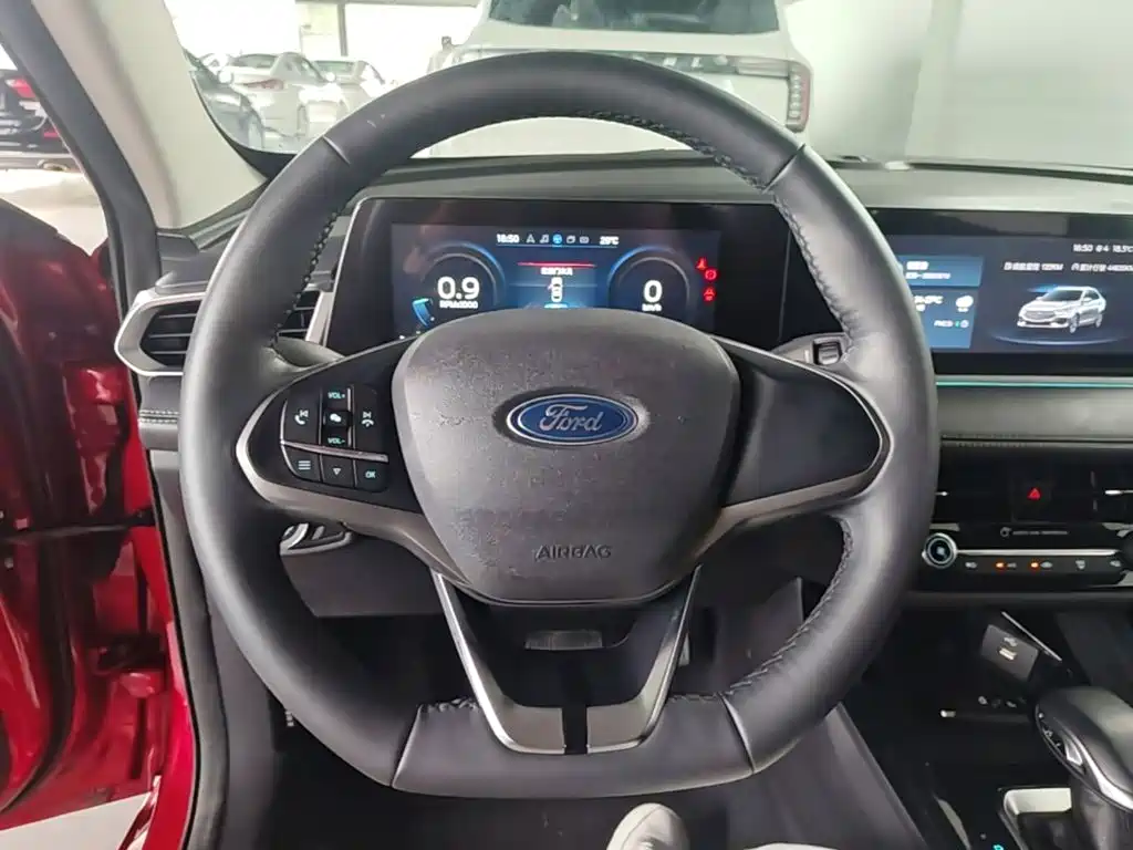 Ford Escort 2022 2021 1.5L Automatic Diamond Edition
