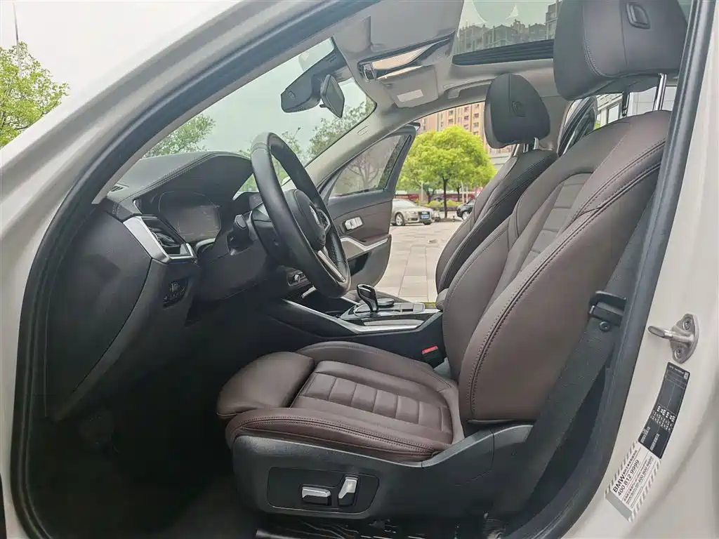 BMW 3 Series 2020 Facelift 325Li M Sport Package фото 12