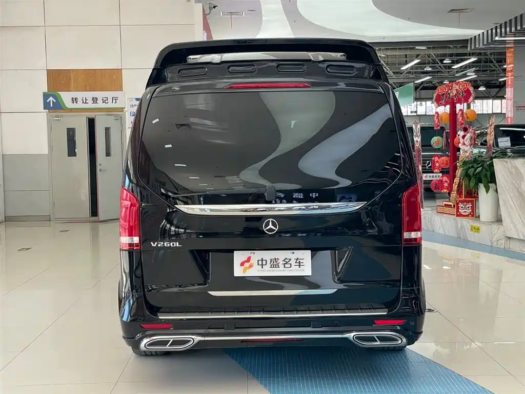 MERCEDES-BENZ V CLASS