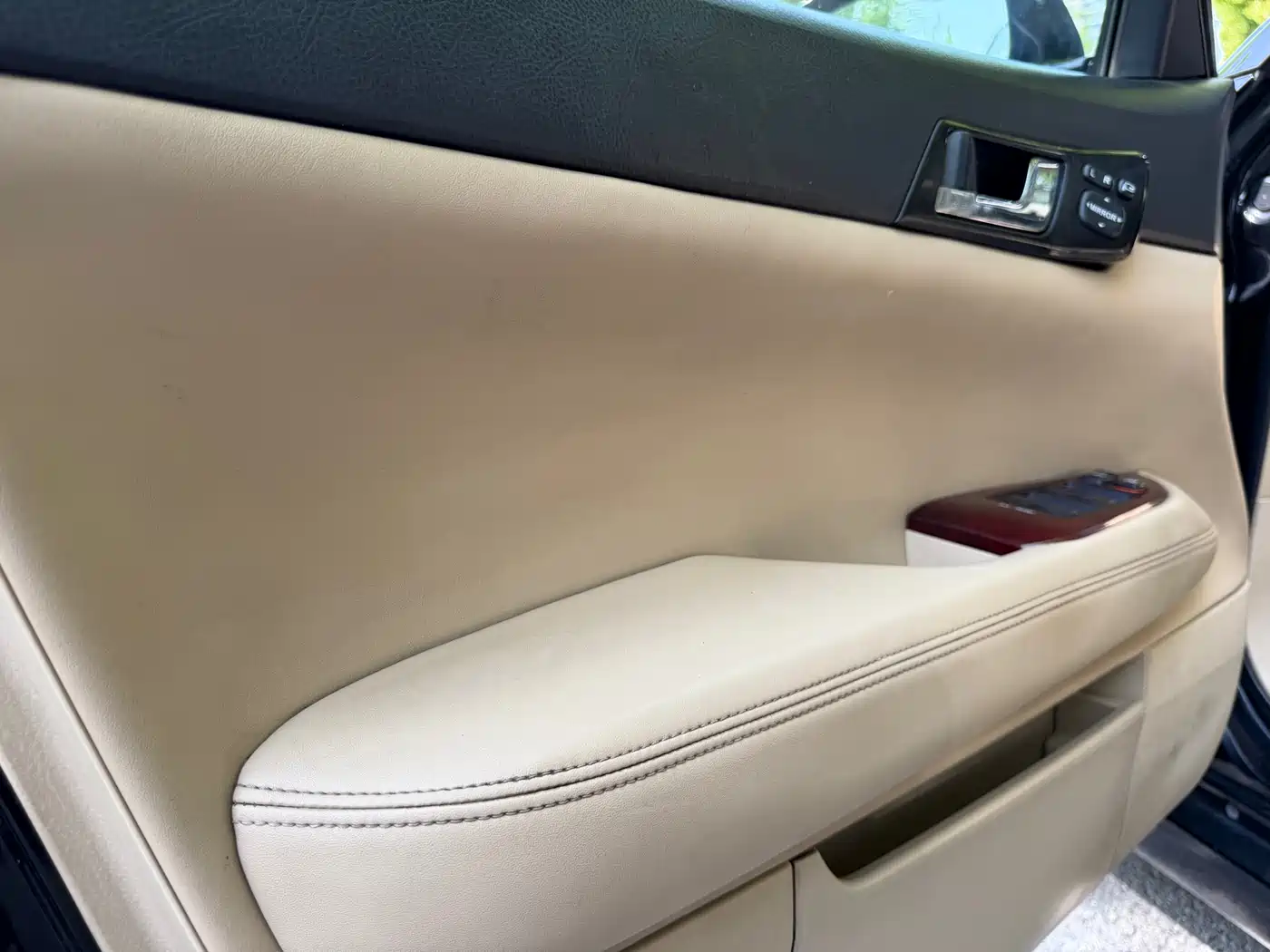 Toyota Reiz 2008 2.5S Special Commemorative Edition фото 13