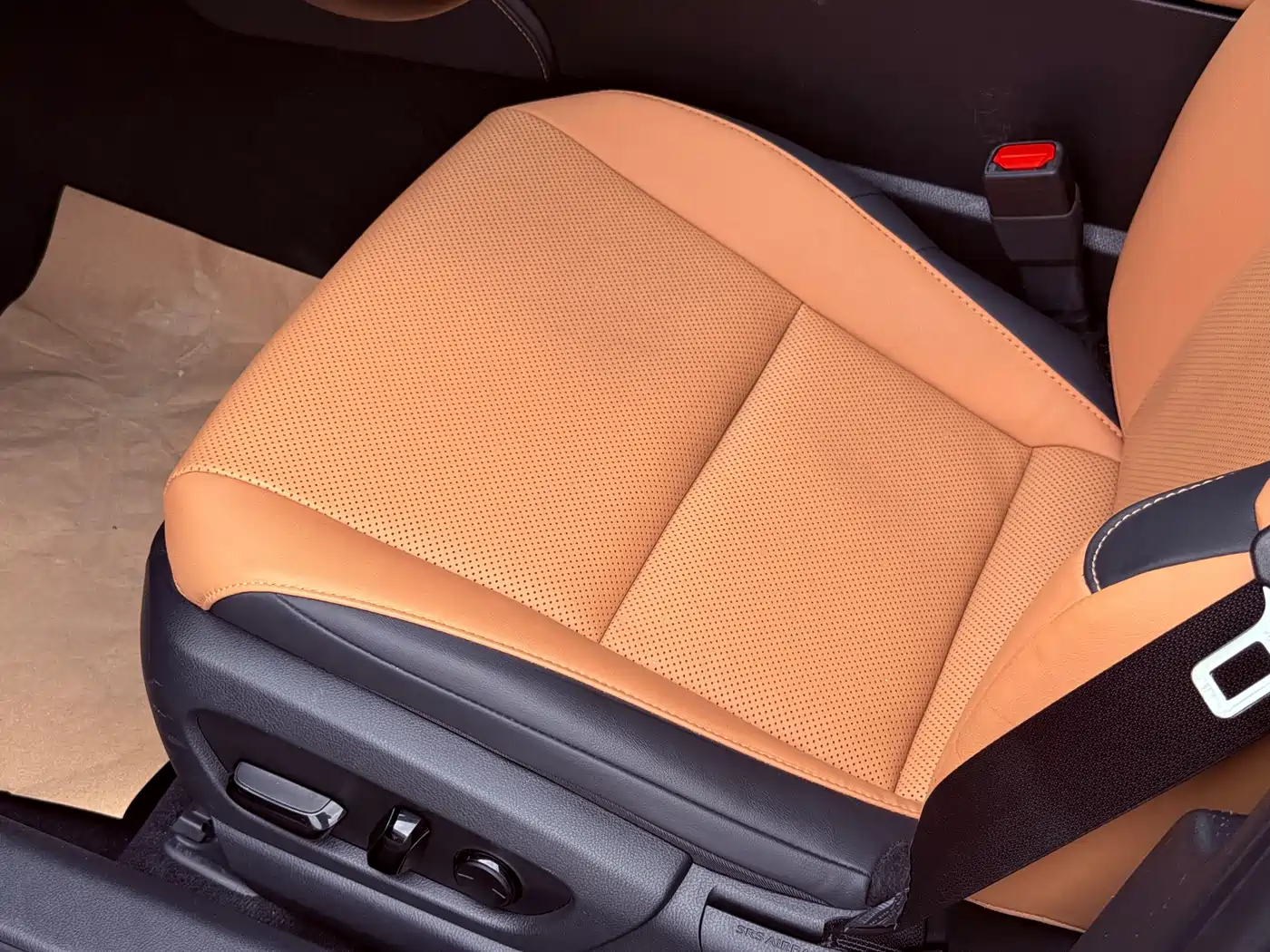Lexus ES 2021 260 Excellence Edition фото 4