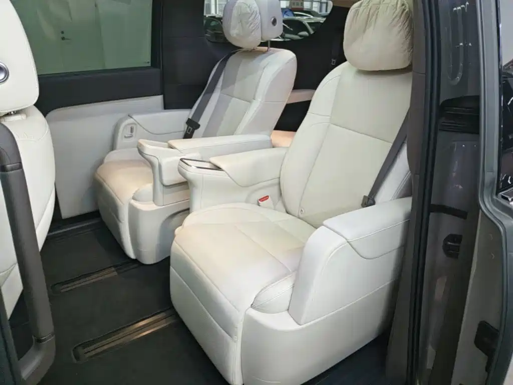 Li Auto MEGA 2025 2024 Ultra
