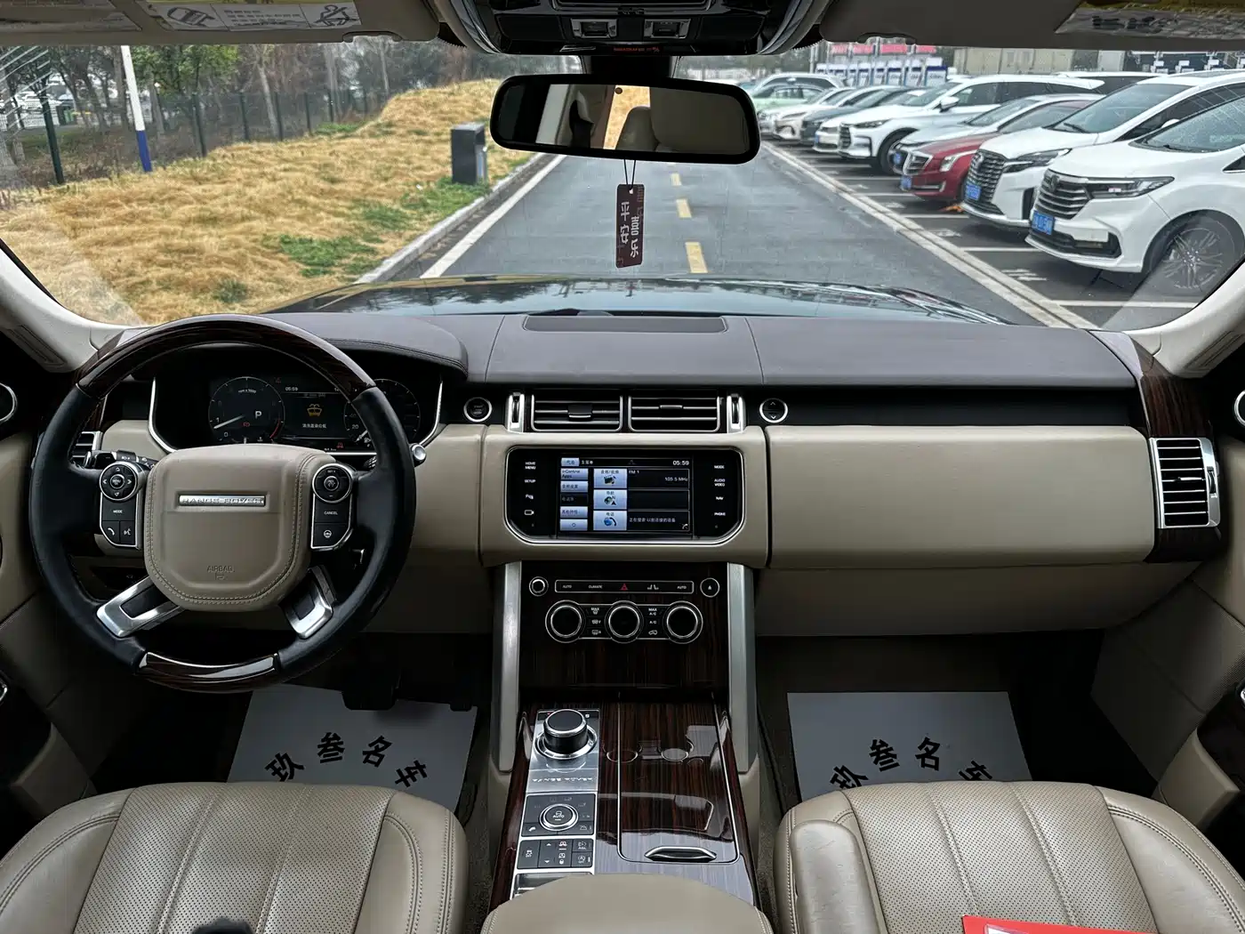 Land Rover Range Rover 2015 3.0 SC V6 Vogue фото 16
