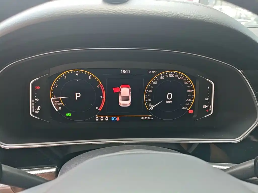 Фото 12 - Volkswagen Passat