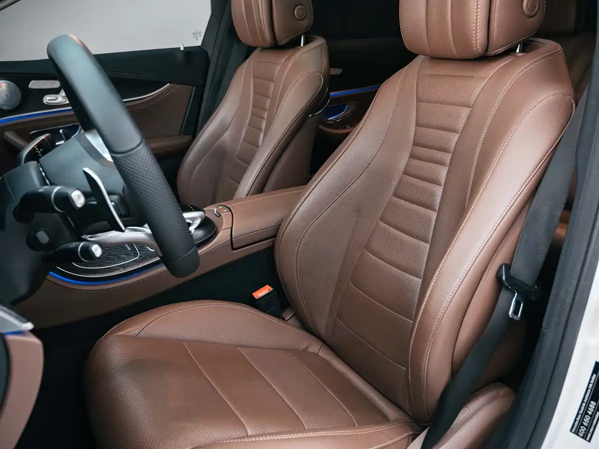 Mercedes-Benz E-Class 2017 E 300 L Sport Fashion фото 22