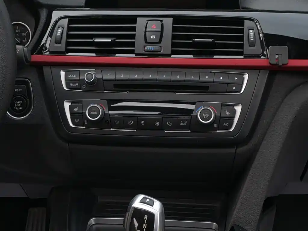 BMW 3 Series GT 2016 320i Design Package фото 21