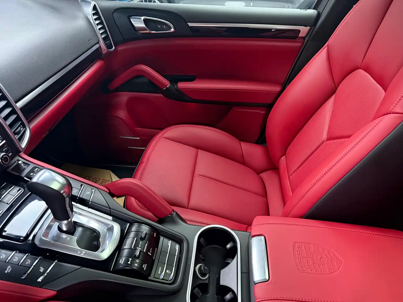 Porsche Cayenne 2014 Cayenne Platinum Edition 3.0T фото 5