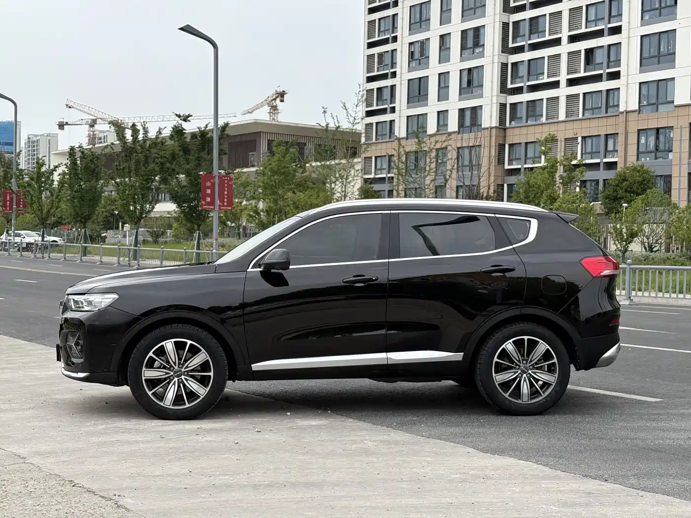 Haval H6 2021 Model 1.5T Automatic Champion Edition фото 2