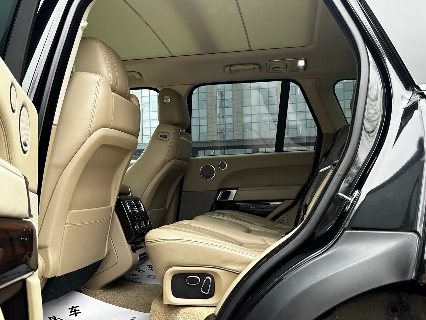 Land Rover Range Rover 2015 3.0 SC V6 Vogue фото 15