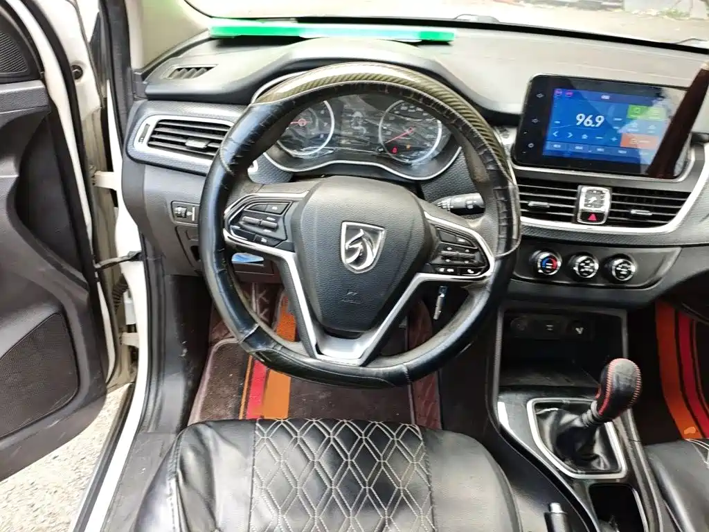 Фото 3 - Baojun 730