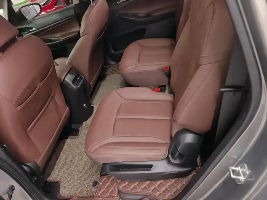 Buick GL6 2018 2018 18T 6-Seater Luxury