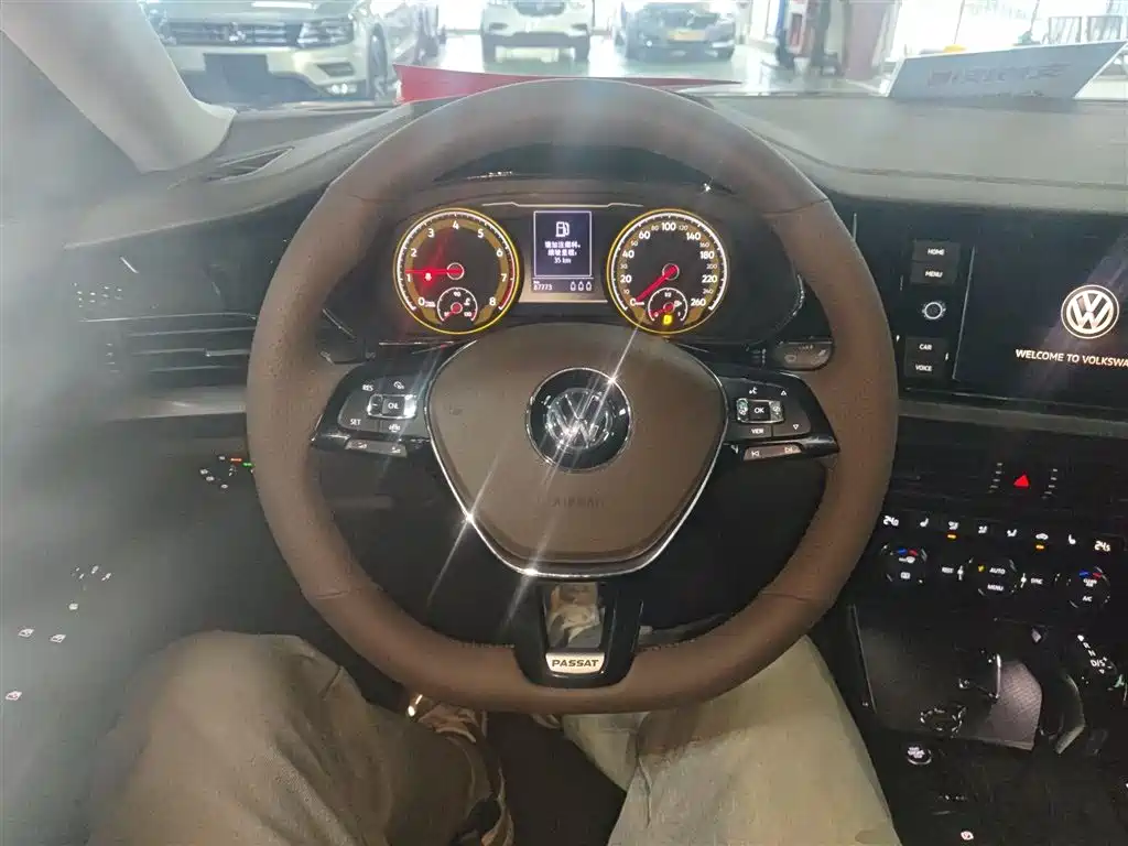 Volkswagen Passat 2019 330TSI Elite (China V) фото 7