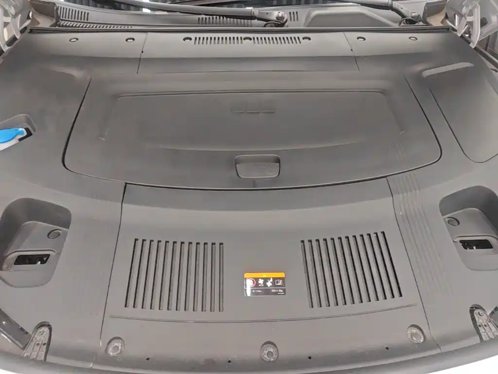 Geely Galaxy Galaxy E8 2025 2025 575km Voyage Smart Drive Edition