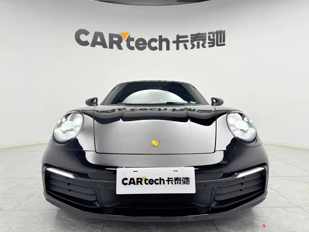 Photo 4 - Porsche 911