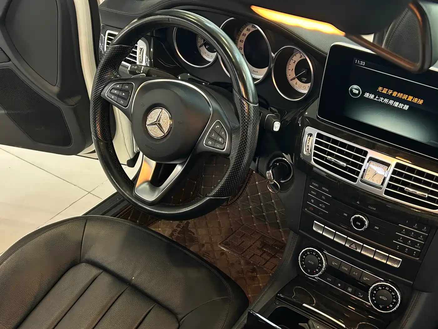Mercedes-Benz CLS 2016 CLS 260 Edition фото 14