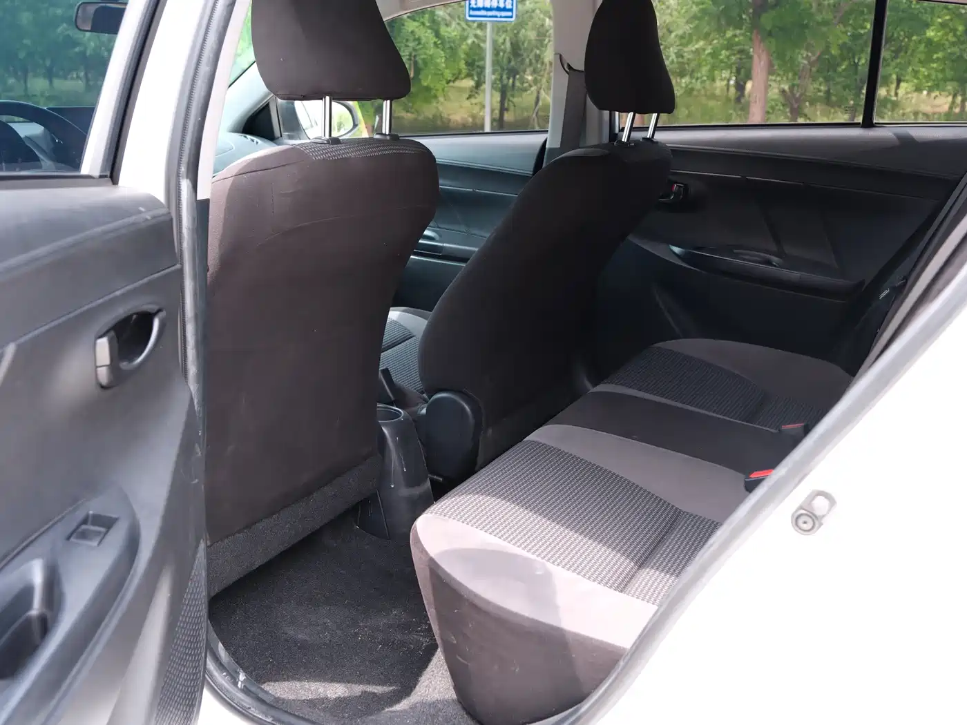 Toyota Vios FS 2021 1.5L CVT Fengchi Edition фото 8