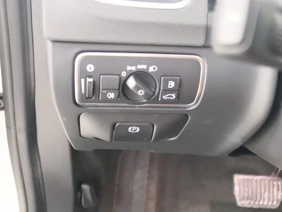 Volvo V60 2017 2017 T5 Zhi Ya Edition China V
