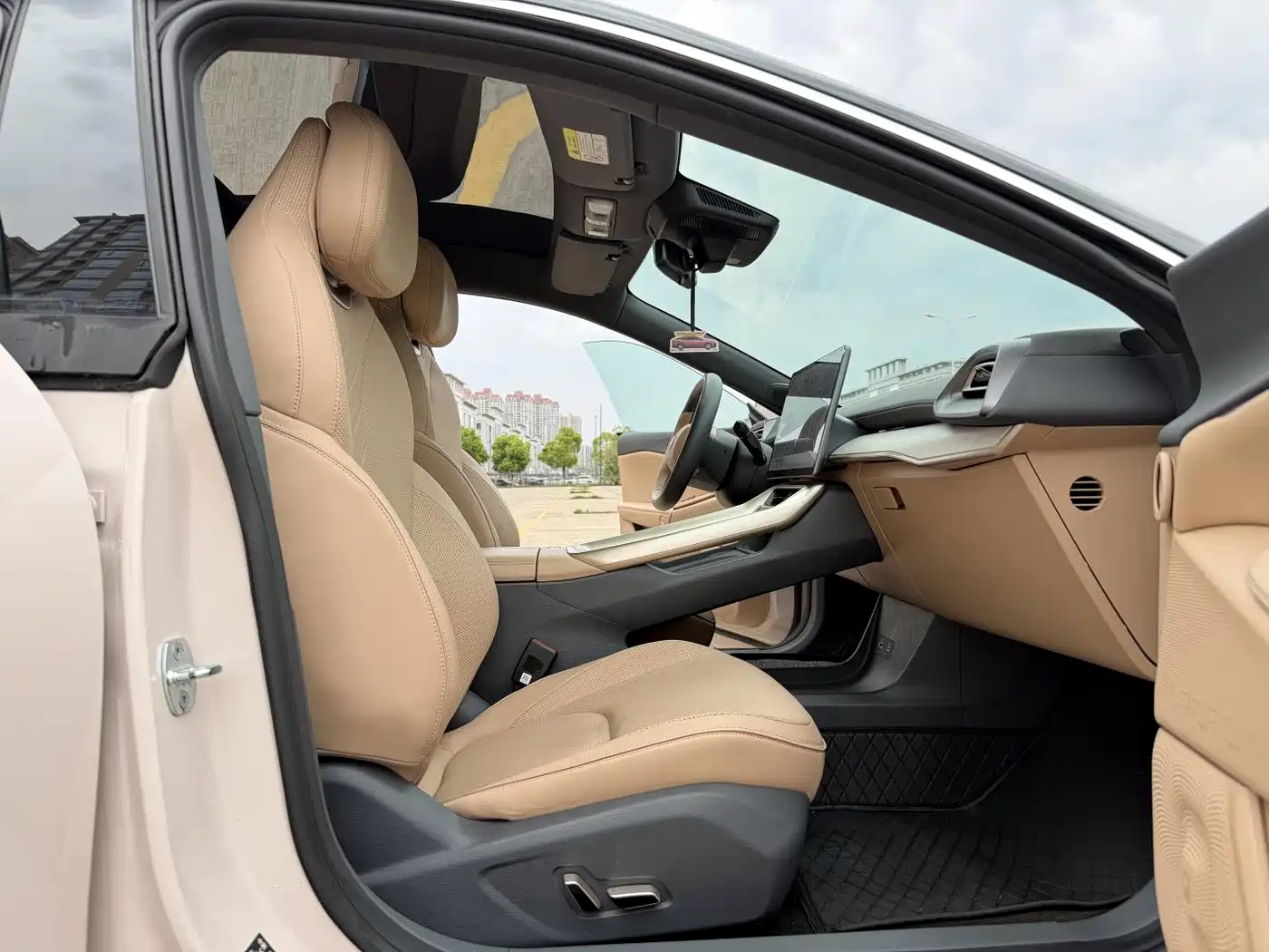 ARCFOX EXTREME FOX POLAR FOX ALPHA S5