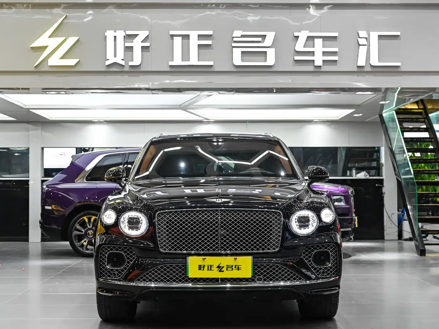 BENTLEY TIMYUE PLUG-IN HYBRID