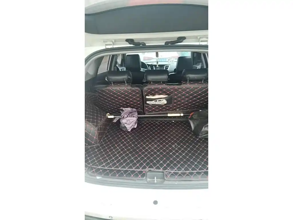 Фото 4 - Hyundai Tucson