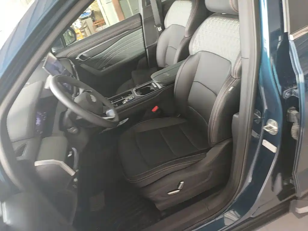 Geely Haoyue L 2024 2024 Model 2.0T DCT Premium