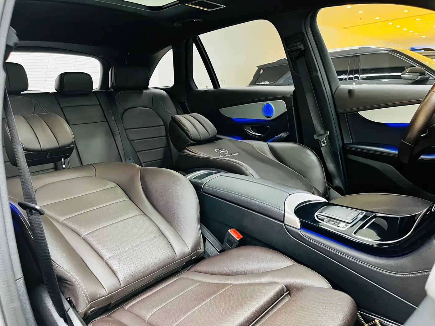 Mercedes-Benz GLC 2022 Facelift GLC 260 L 4MATIC Dynamic фото 13