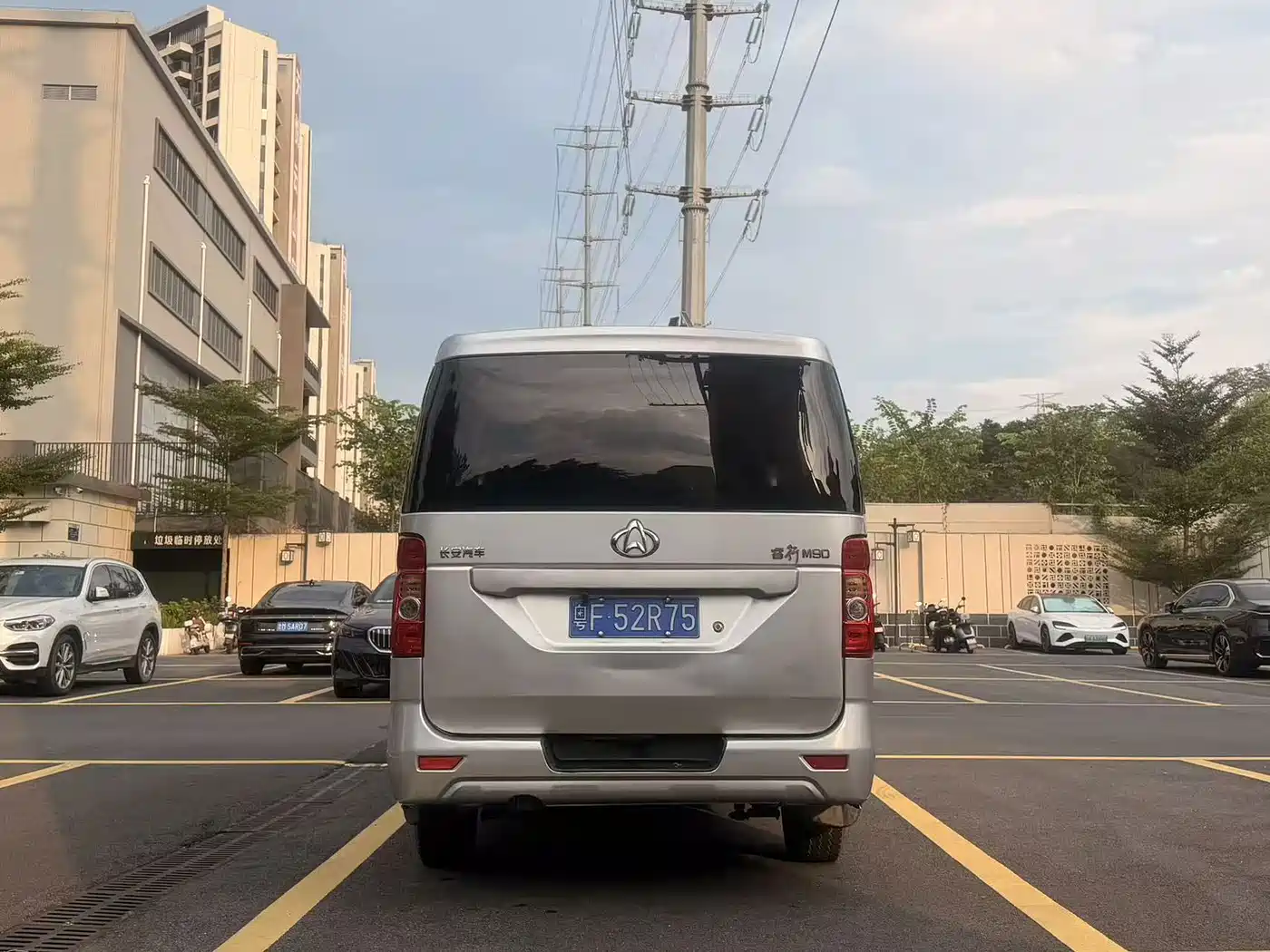 Changan Kaicheng Changan Ruixing M90 2016 2016 Model 2.0L Luxury 4G94S