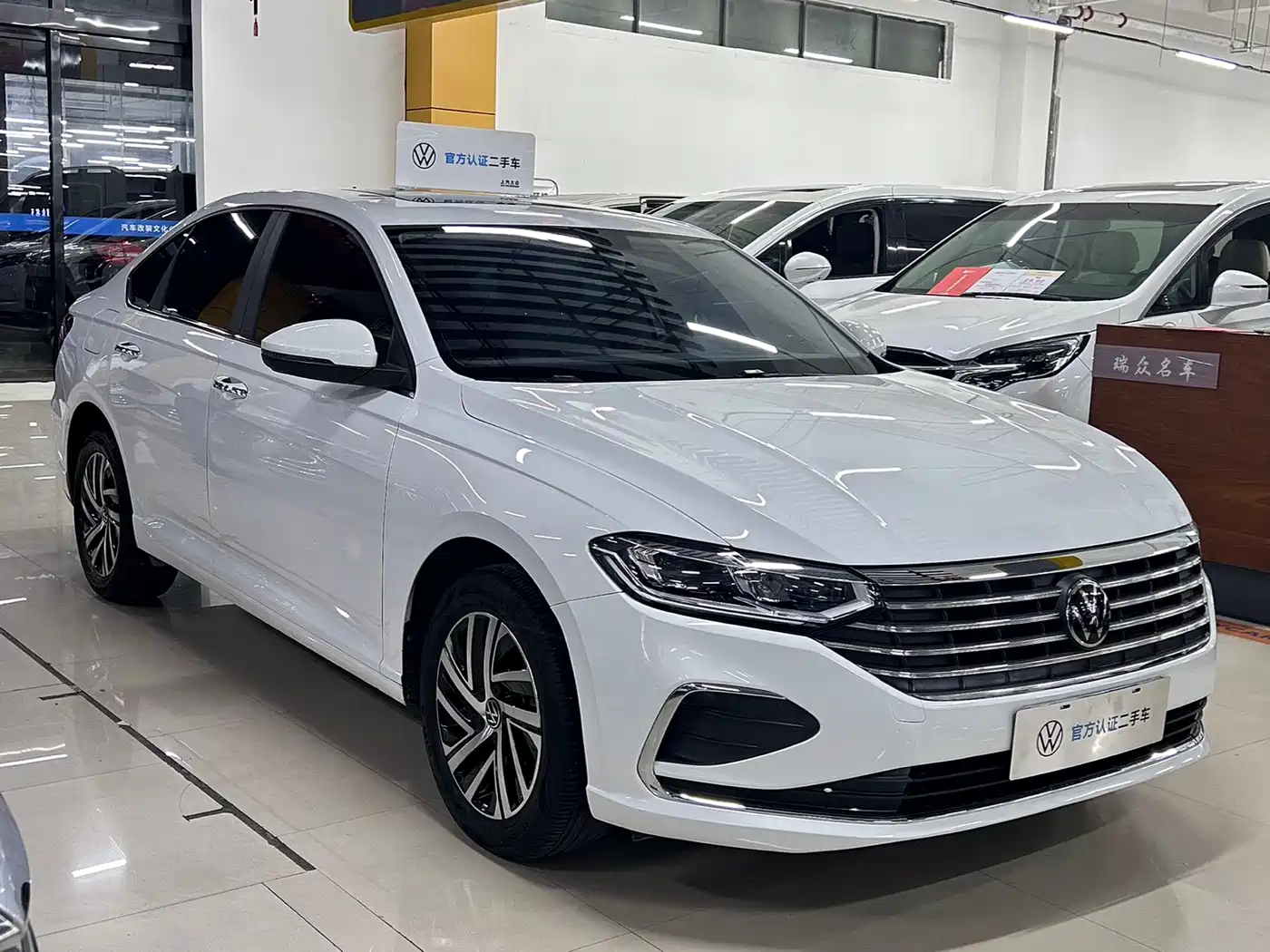 Volkswagen Lavida 2023 280TSI DSG Comfort Edition фото 3