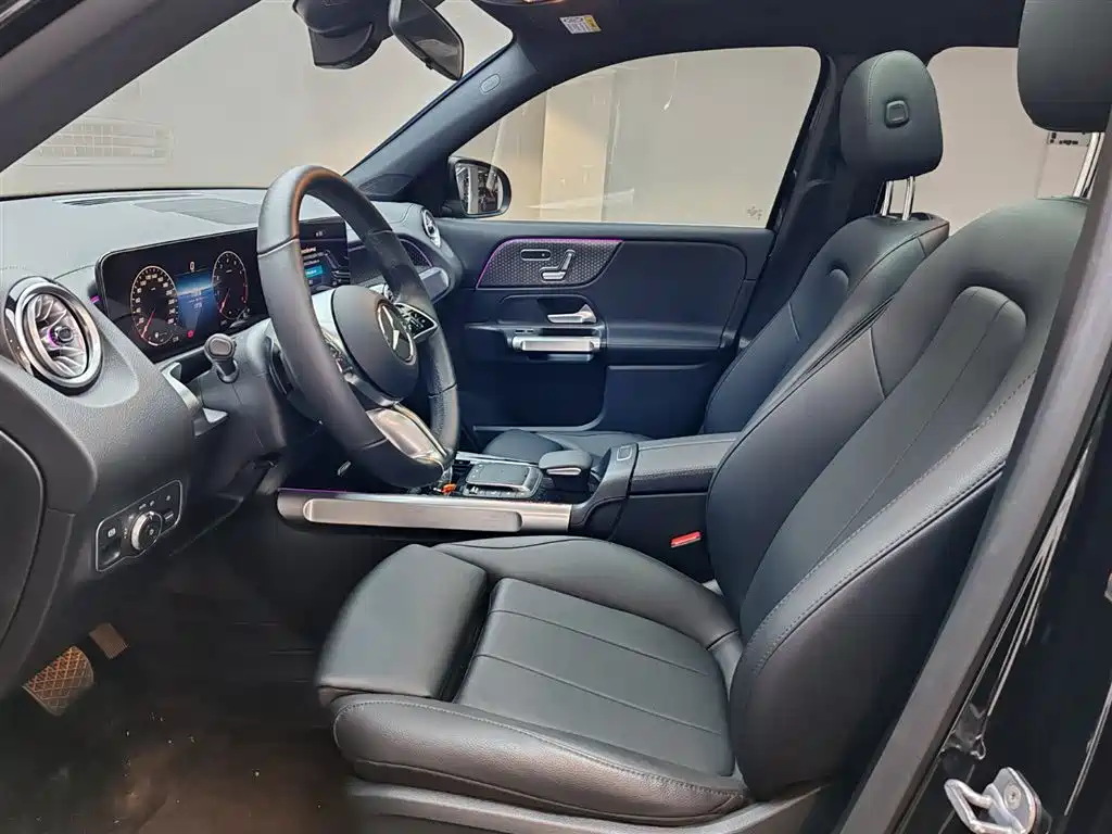 Mercedes-Benz GLB 2024 Facelift GLB 220 Style фото 17