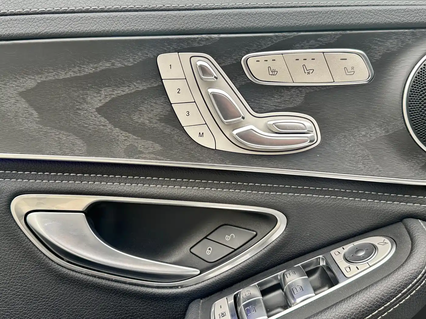 Mercedes-Benz C-Class 2020 Facelift C 260 L Sport фото 12