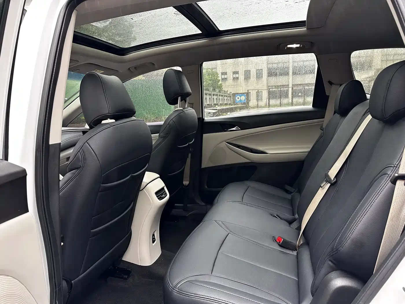 Buick GL6 2018 18T 5-Seat Elite Edition фото 11