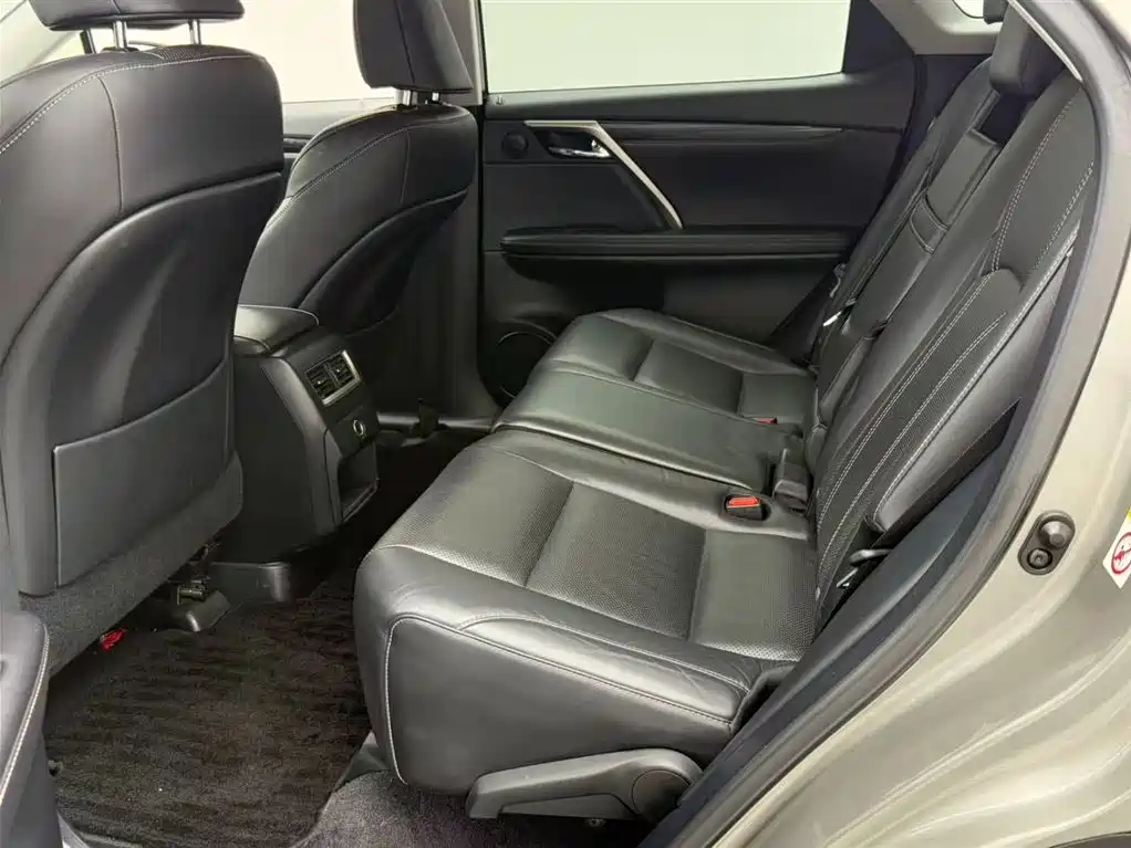 Lexus RX 2016 450h 4WD Elegance Edition фото 10