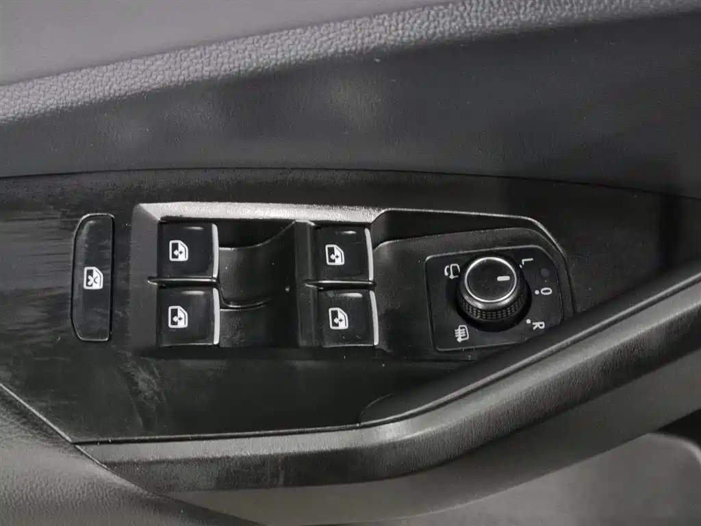 Volkswagen Sagitar 2020 280TSI DSG Comfort China VI фото 9