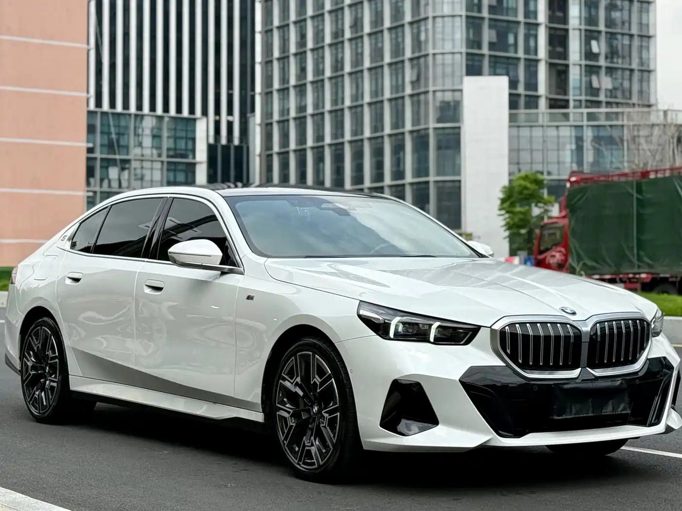 BMW 5 Series 2024 530Li Premium M Sport Package