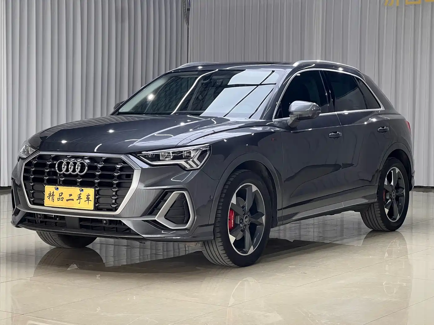 Audi Q3 2023 35 TFSI Fashion Dynamic Model (1.5T)